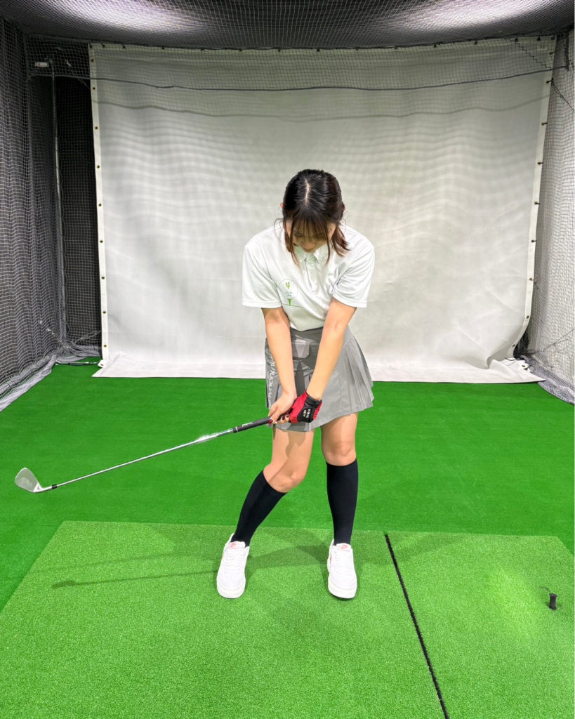 ダウンスイングとは？トップからのクラブの動きと役割